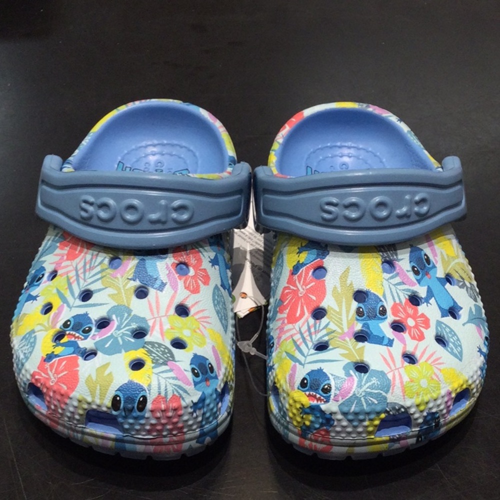 Stitch CROCS